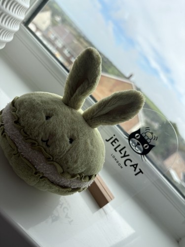 Jellycat dainty dessert - dainty, bunny