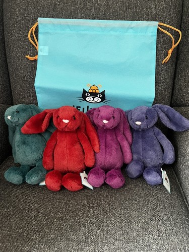 Bnwt genuine jellycat - bnwt,